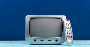 <img src="smart-vs-non-smart-tv.jpg" alt="Non-Smart TV vs Smart TV: Which One Should You Choose?">